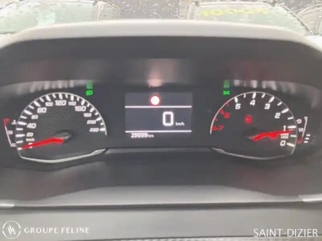 Peugeot 208 1.2 puretech 100ch s&amp;s style — photo 14