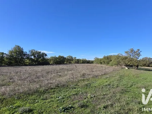 Terrain 5290 m²