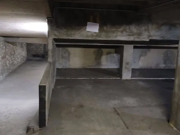Parking 8 m²