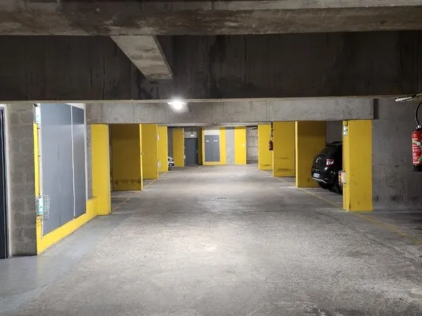Place de parking boulevard de charonne