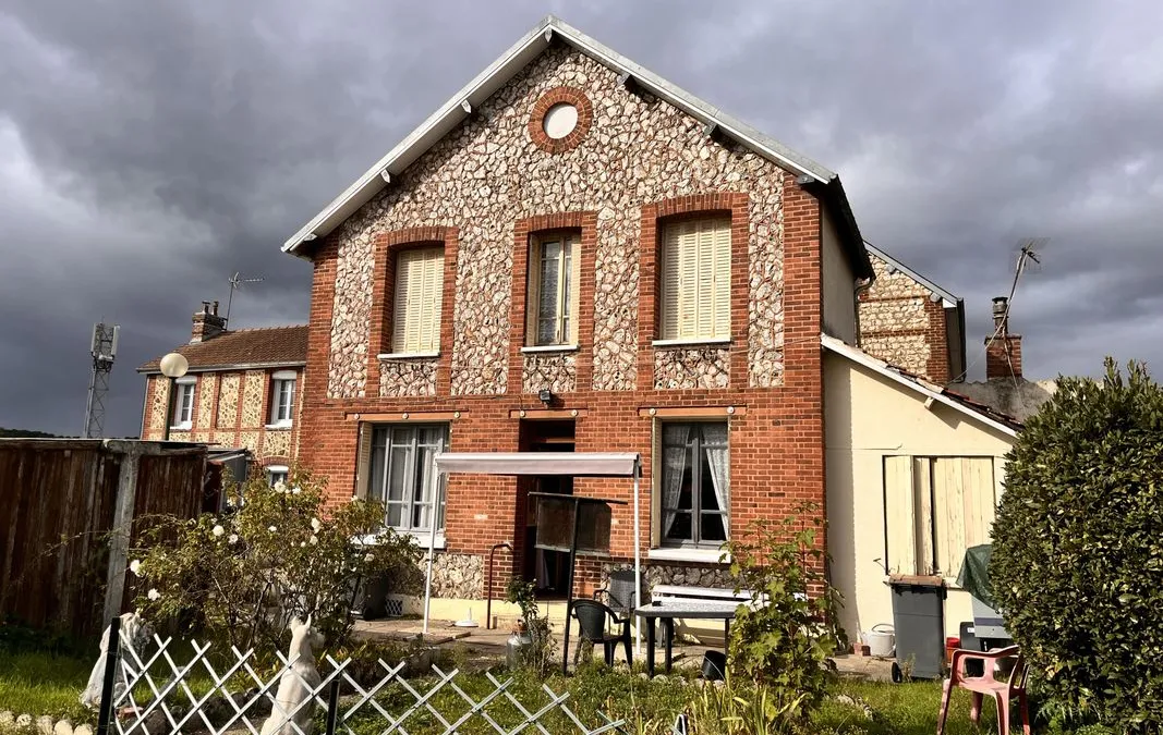 Photo 1