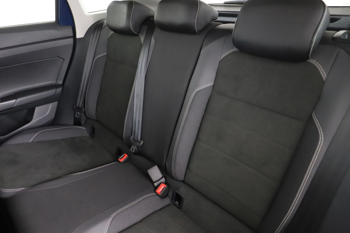 Volkswagen Taigo 1.0 TSI Style DSG — photo 13