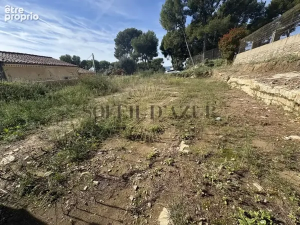 Terrain constructible viabilisé ceyreste permis de construire accepté
