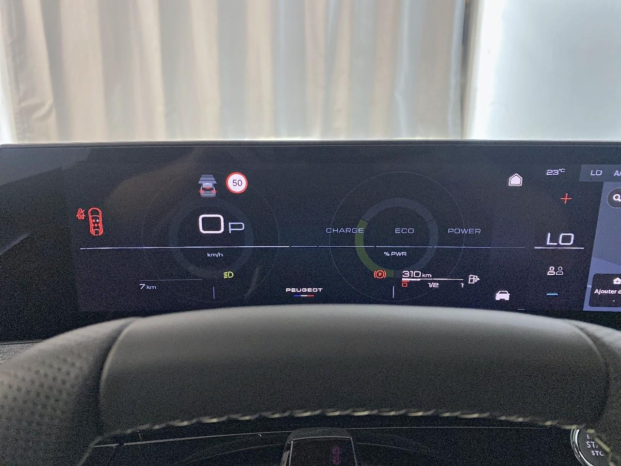 Peugeot 3008 hybrid 145 e-dcs6 gt — photo 13
