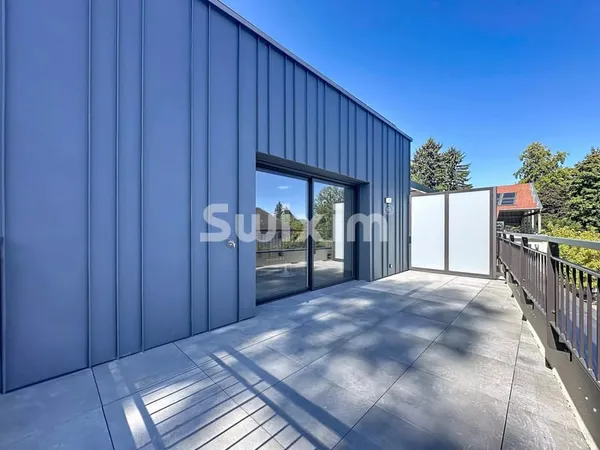 Appartement meublé T3 de 71m2 avec terrasse, cave et garage fermé !