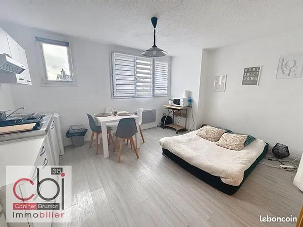 Studio 1 pièce 22 m²