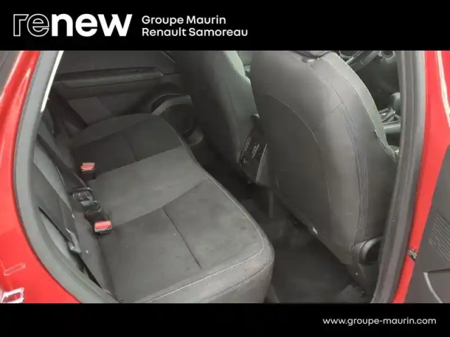 Renault Captur 1.3 tce 140ch zen edc — photo 15