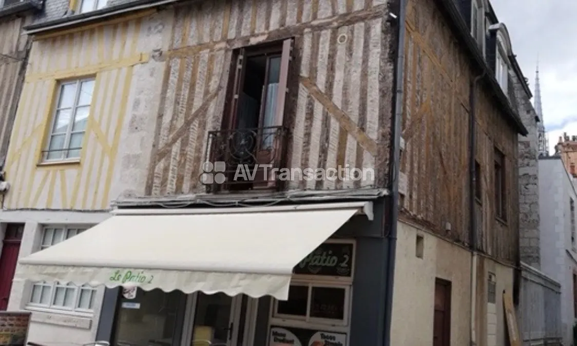 Photo 1