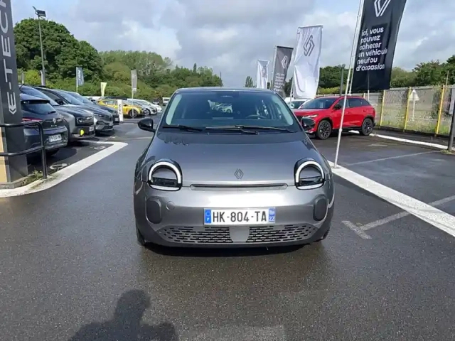 Renault Twingo e-tech electrique 80 ch autonomie urbaine — photo 9