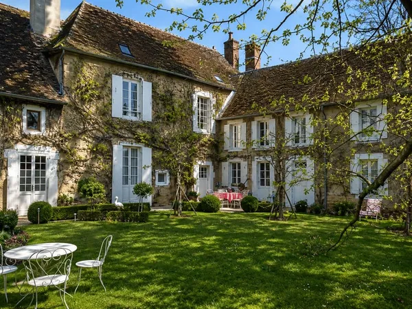 Demeure 9 pièces 450 m²