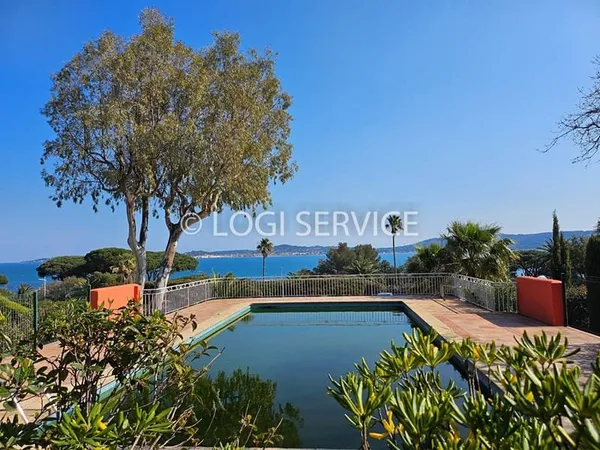 Charmant mazet vue mer golfe de Saint Tropez