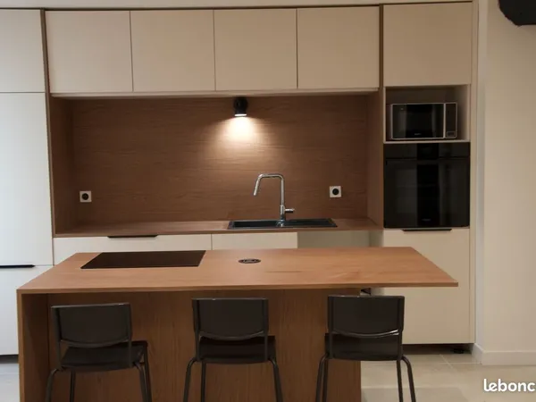 Appartement entièrement restauré