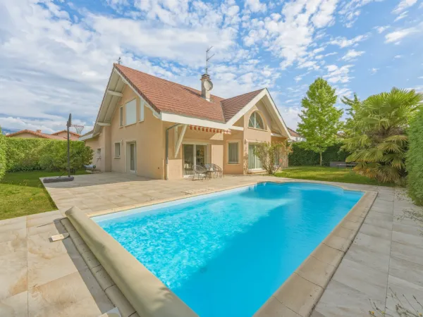 Maison 7 pièces 211 m²