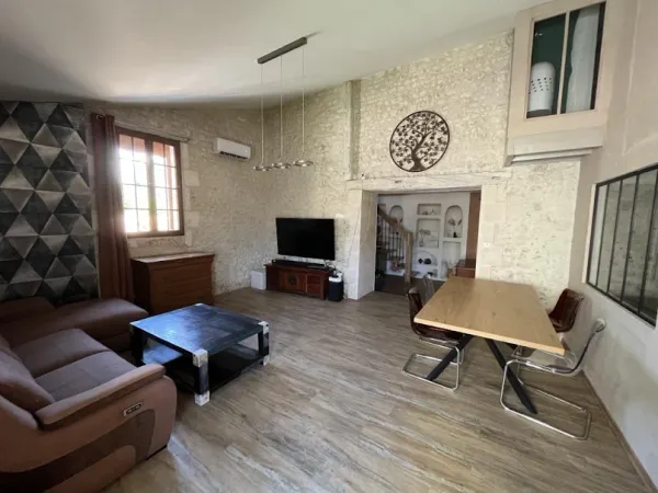 Maison 6 pièces 157 m²