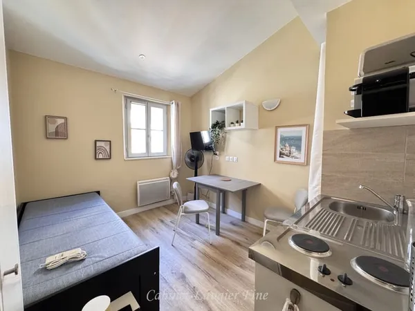 Studio Meuble rue du Musee 13001 Marseille