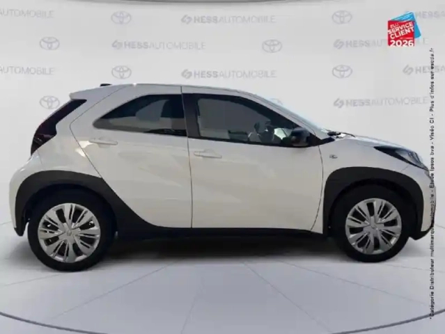 Toyota Aygo X 1.0 vvt-i 72ch dynamic my24 — photo 4