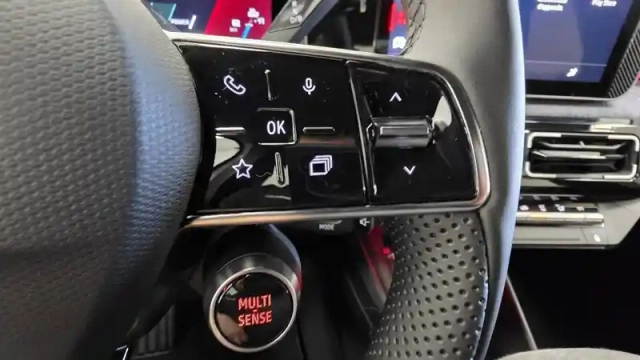 Renault 5 renault  e-tech electrique 10 ch autonomie confort — photo 92