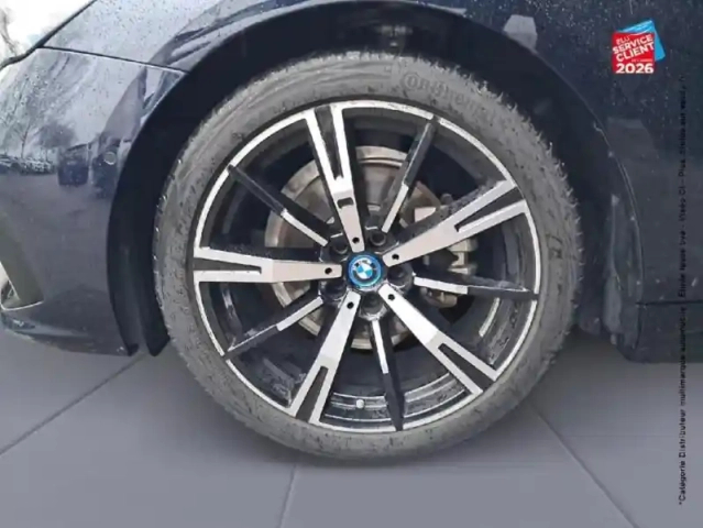Bmw Serie 5 série 5 530e 299ch m sport — photo 10