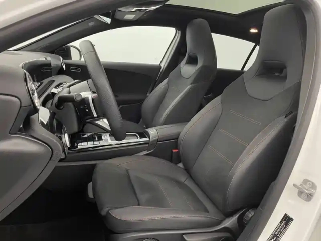 Mercedes Classe A 200 d — photo 15