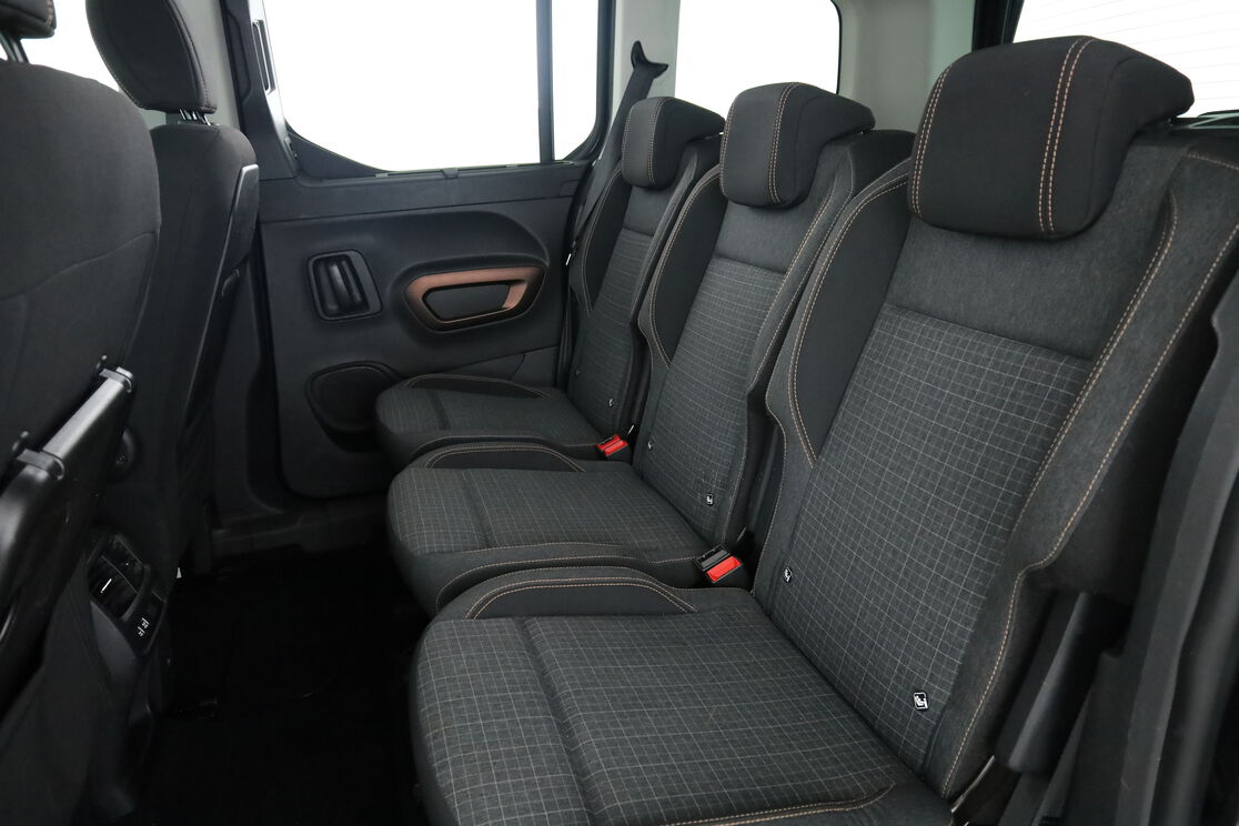 Peugeot Rifter 1.5 Blue-HDi GT Line — photo 13