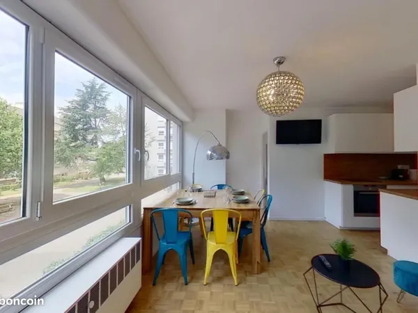 Appartement 5 pièces 80 m²