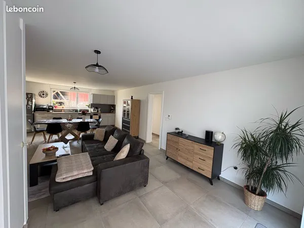 Appartement 3 pièces 79m2