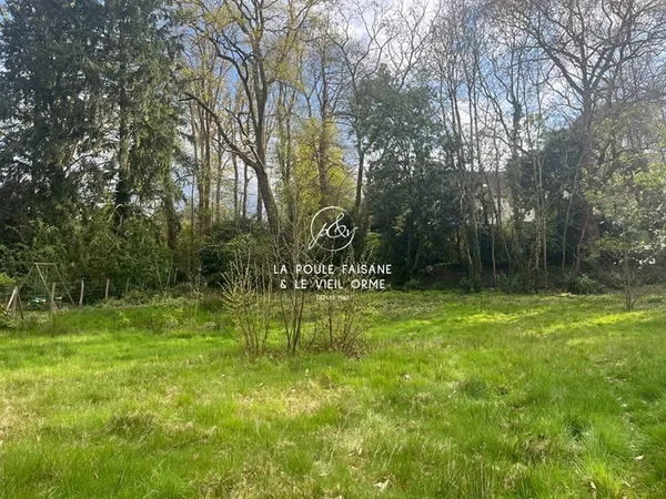 TERRAIN A BATIR PROCHE MONTFORT L'AMAURY