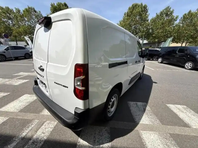 Peugeot Partner xl 950kg bluehdi 100ch s&amp;s — photo 5