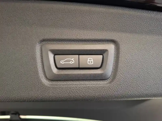Bmw I4 edrive40 — photo 90
