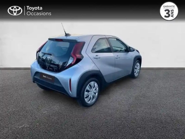 Toyota Aygo X 1.0 vvt-i 72ch dynamic — photo 5