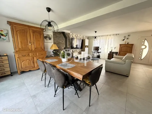 Maison 6 pièces 125 m²