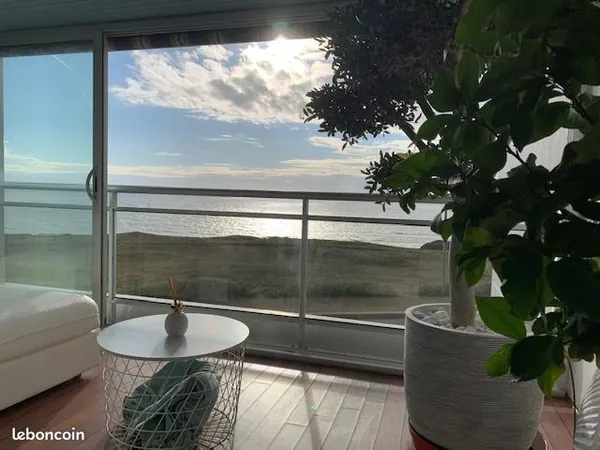 Coup de coeur sur la Corniche de Sion : grand appartement haut standing avec vue mer panoramique et 