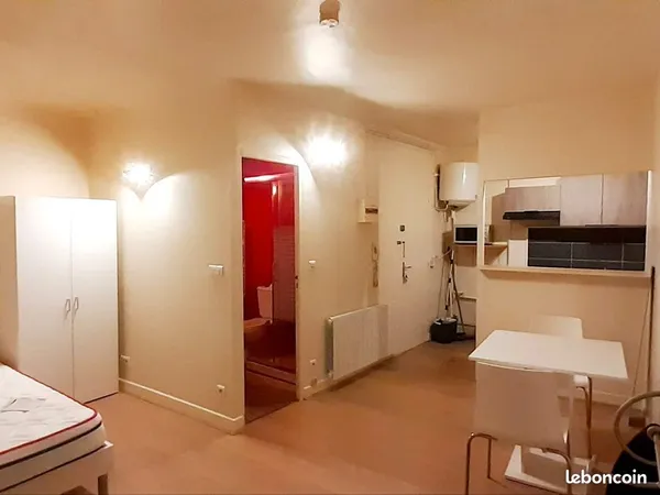 Studio meublé