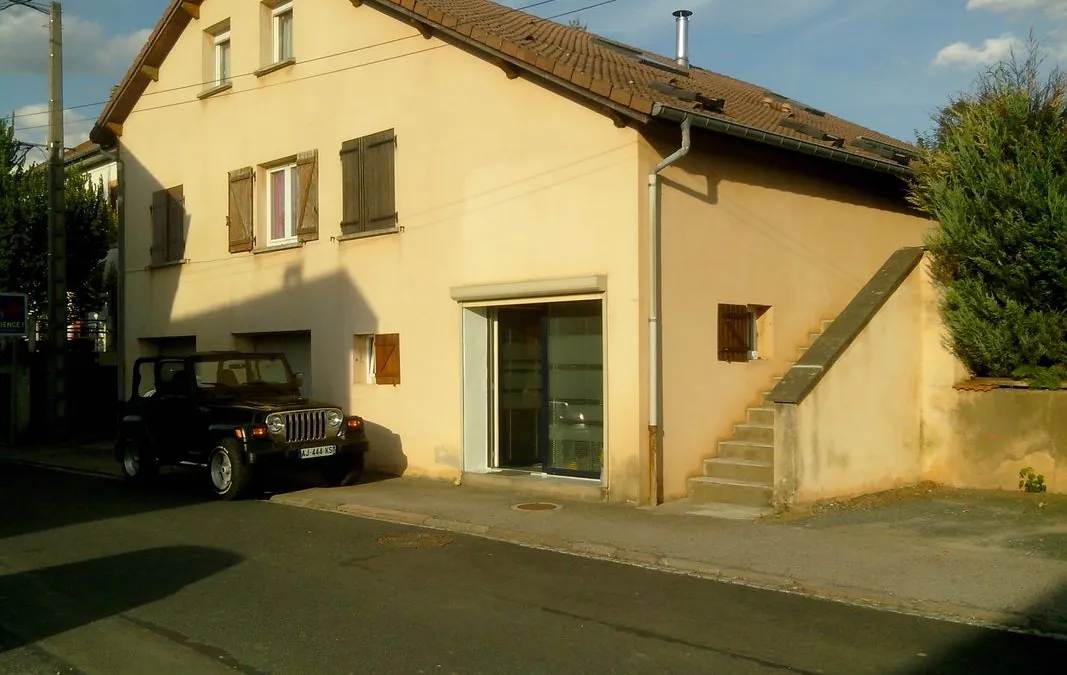 Photo 1