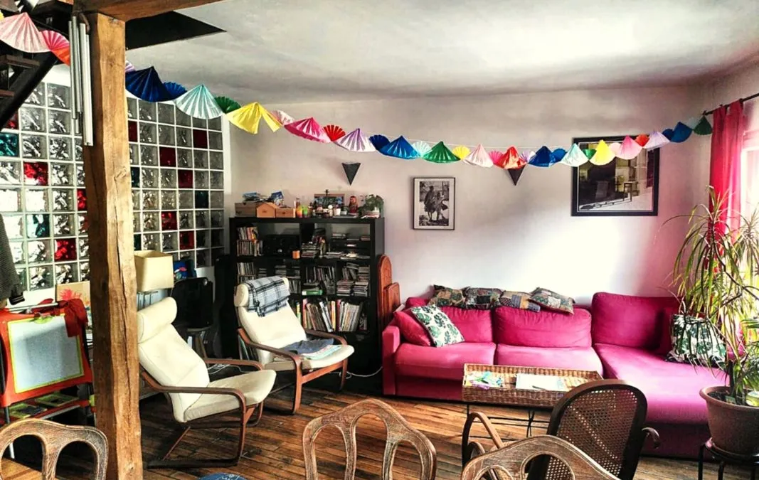 Photo 1