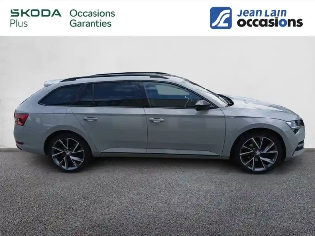 Skoda Superb combi 1.4 tsi phev 218 ch dsg6 — photo 4