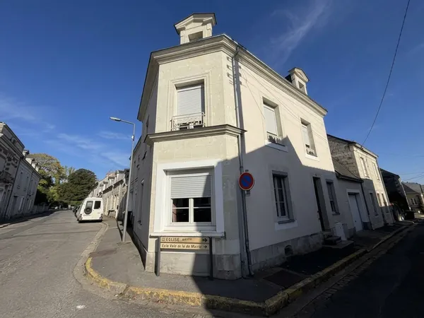 Maison avec appartement adjacent