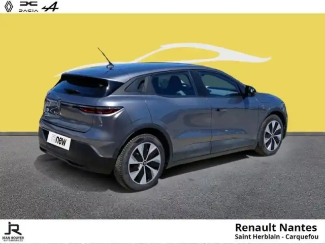 Renault Megane e-tech electric ev60 130ch evolution er super charge — photo 5