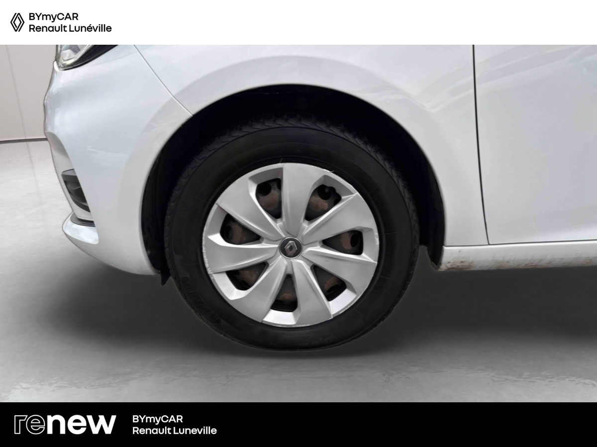 Renault Zoe R110 - 22B — photo 14