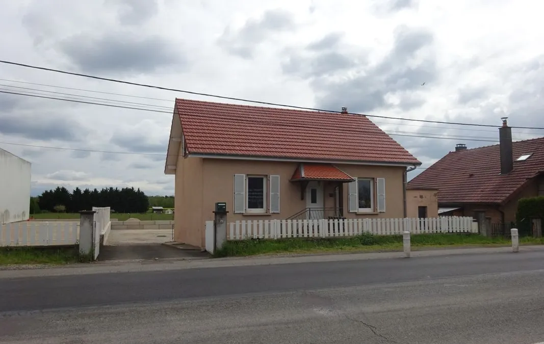 Photo 1