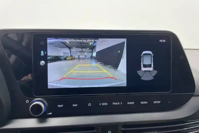 Hyundai I20 1.0 t-gdi 100 dct-7 hybrid 48v — photo 18