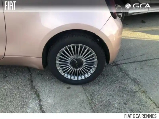 Fiat 500 e 118ch icône — photo 4