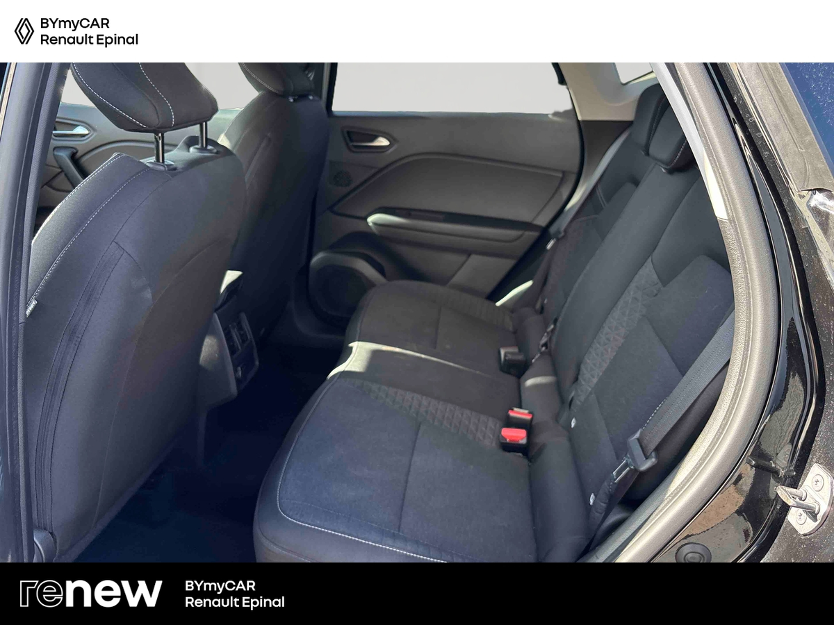 Renault Captur TCe 90 — photo 12