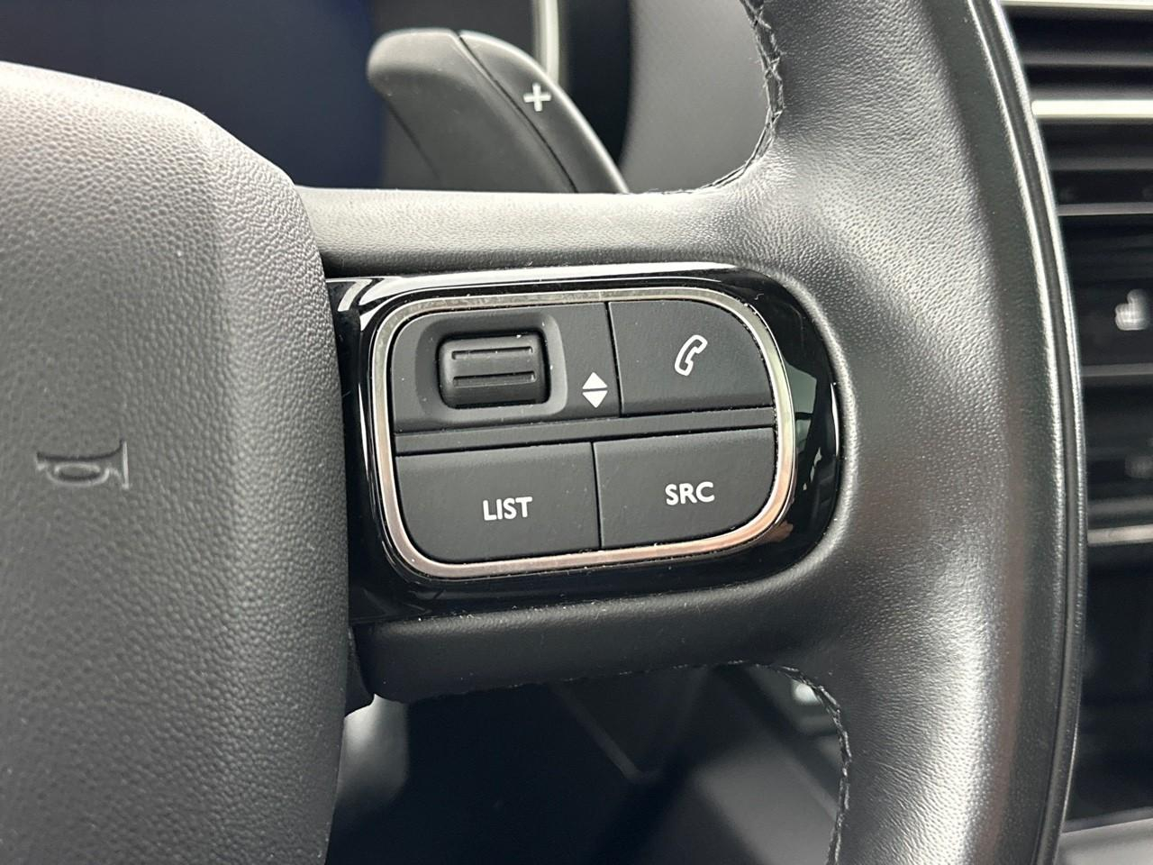 Citroën C5 Aircross hybride rechargeable 225 e-eat8 shine — photo 19
