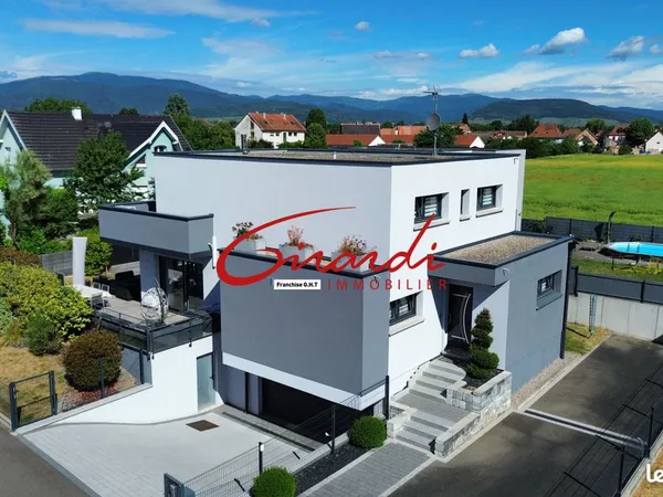 Villa 7 pièces 192 m²