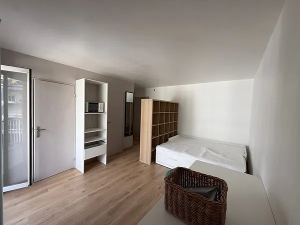 Studio meublé avec balcon à Mulhouse proximité gare