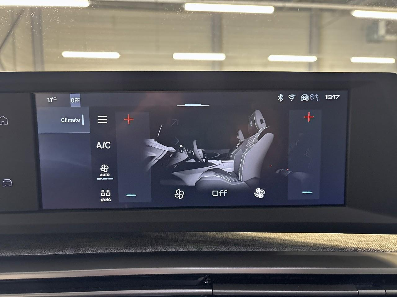 Peugeot 3008 hybrid 145 e-dcs6 allure — photo 19