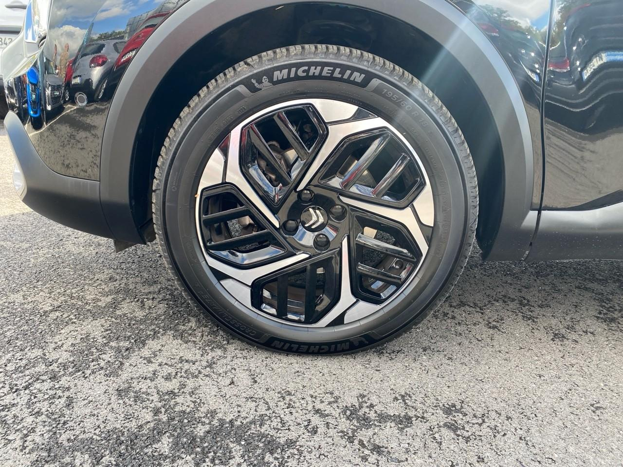 Citroën C4 puretech 130ch s&s shine — photo 11