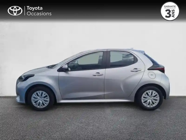 Toyota Yaris 120 vvt-i dynamic business 5p mc24 — photo 13