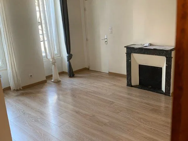Location F2 Bourg la Reine (92340)